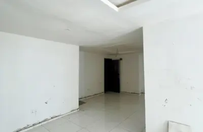 2 Bedroom Maisonette