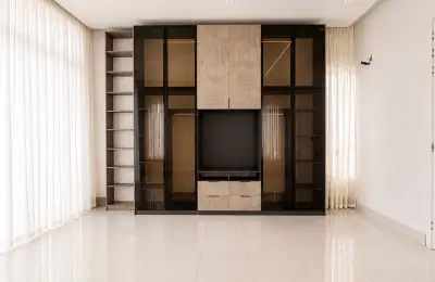 5 bedroom fully detached duplex