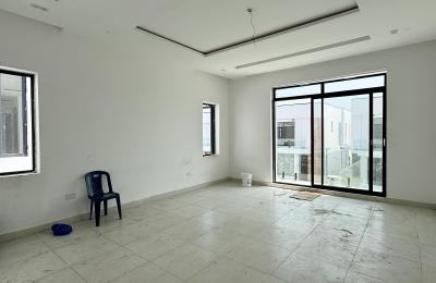 4-bedroom semidetached duplex with swimming pool