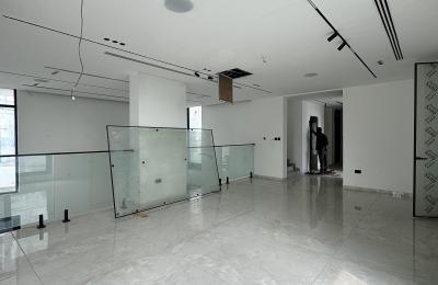 6-bedroom fully detached duplex with swimming pool
