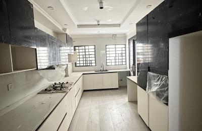 4-bedroom apartment