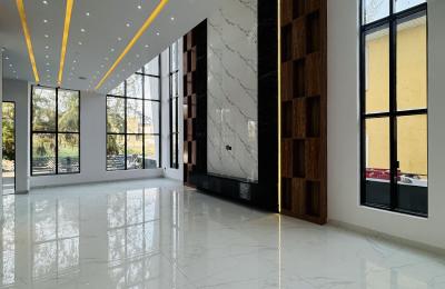 5 bedroom fully detached duplex with swimming pool