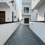 4 bedroom semidetached duplex with BQ