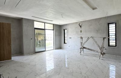 4 bedroom fully detached