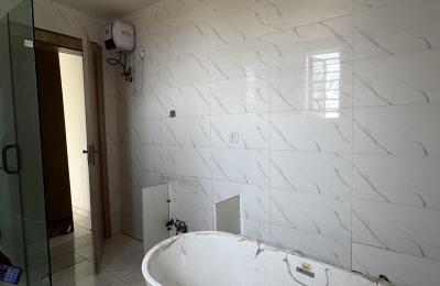 3 bedroom apartment (suitable for Airbnb)