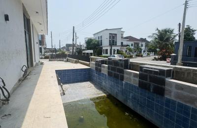 5 bedroom fully detached duplex