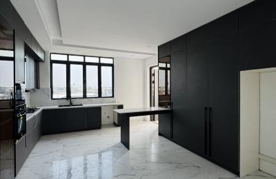 4-bedroom penthouse with BQ