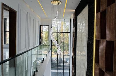 5 bedroom fully detached duplex with swimming pool