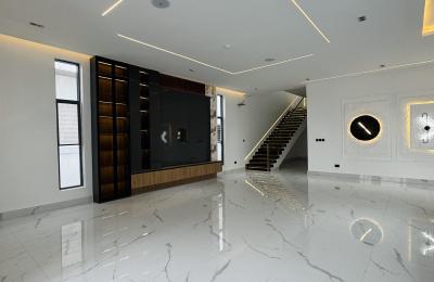 Contemporary 5 bedroom fully detached duplex with swimming pool