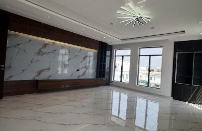 5 bedroom fully detached duplex