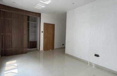 5 bedroom fully detached duplex