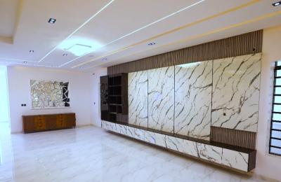 5 bedroom luxury duplex with swimming pool