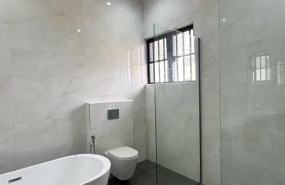 4-bedroom fully detached duplex with swimming pool