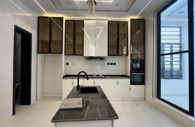 5 bedroom fully detached duplex with swimming pool