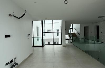 5-bedroom fully detached duplex