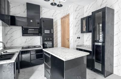 4 Bedroom Semi-Detached Duplex