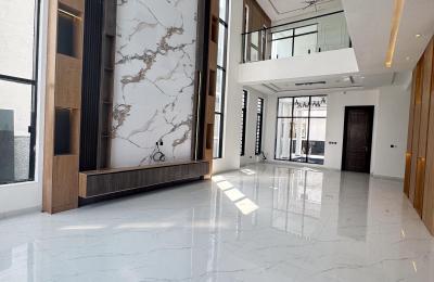5 bedroom fully detached duplex