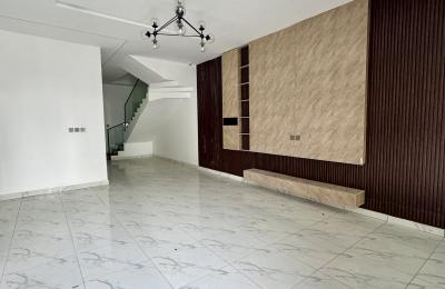 4 bedroom semidetached duplex
