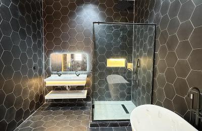 5 bedroom fully detached duplex with swimming pool
