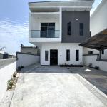 4 bedroom fully detached