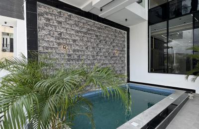 5 Bedroom fully detached duplex with swimming pool