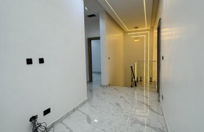4-bedroom semidetached duplex