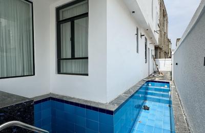 5-bedroom fully detached duplex with swimming pool