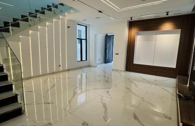 5 bedroom fully detached duplex