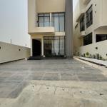 5 bedroom fully detached duplex with swimming pool