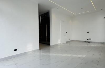 Luxury 5 Bedroom Fully Detached Duplex with Swimming pool