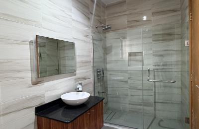 4-bedroom fully detached duplex with swimming pool