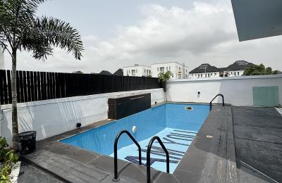 Furnished 5 bedroom fully detached duplex