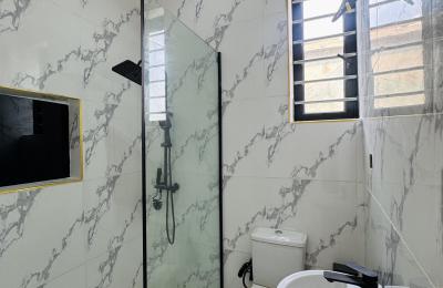 5 bedroom fully detached duplex with swimming pool