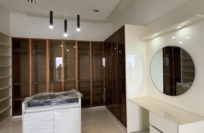 6 bedroom fully detached duplex with swimming pool