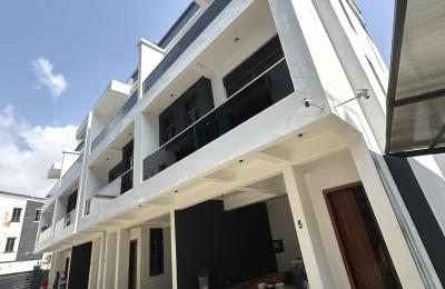 4 bedroom terrace duplex