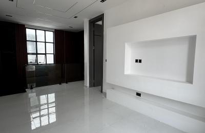 5-bedroom fully detached duplex with swimming pool