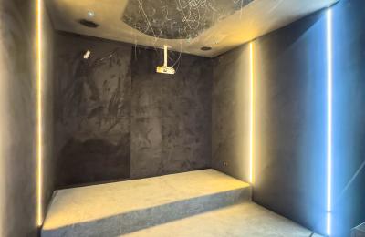 5 bedroom fully detached duplex with rooftop swimming pool