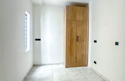 4 bedroom semi detached duplex with BQ
