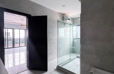 5 Bedroom Penthouse Apartment