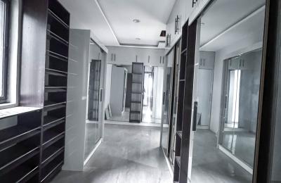 5 Bedroom Penthouse Apartment