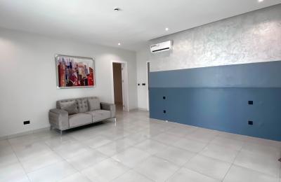 5 bedroom fully detached duplex with swimming pool