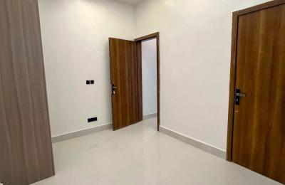 4 bedroom semi detached duplex
