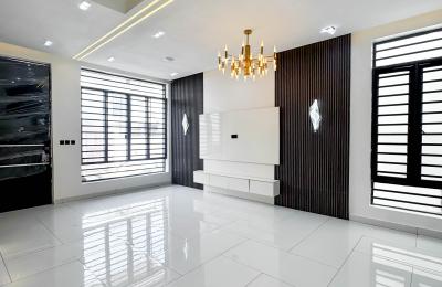 Contemporary 4 bedroom fully detached