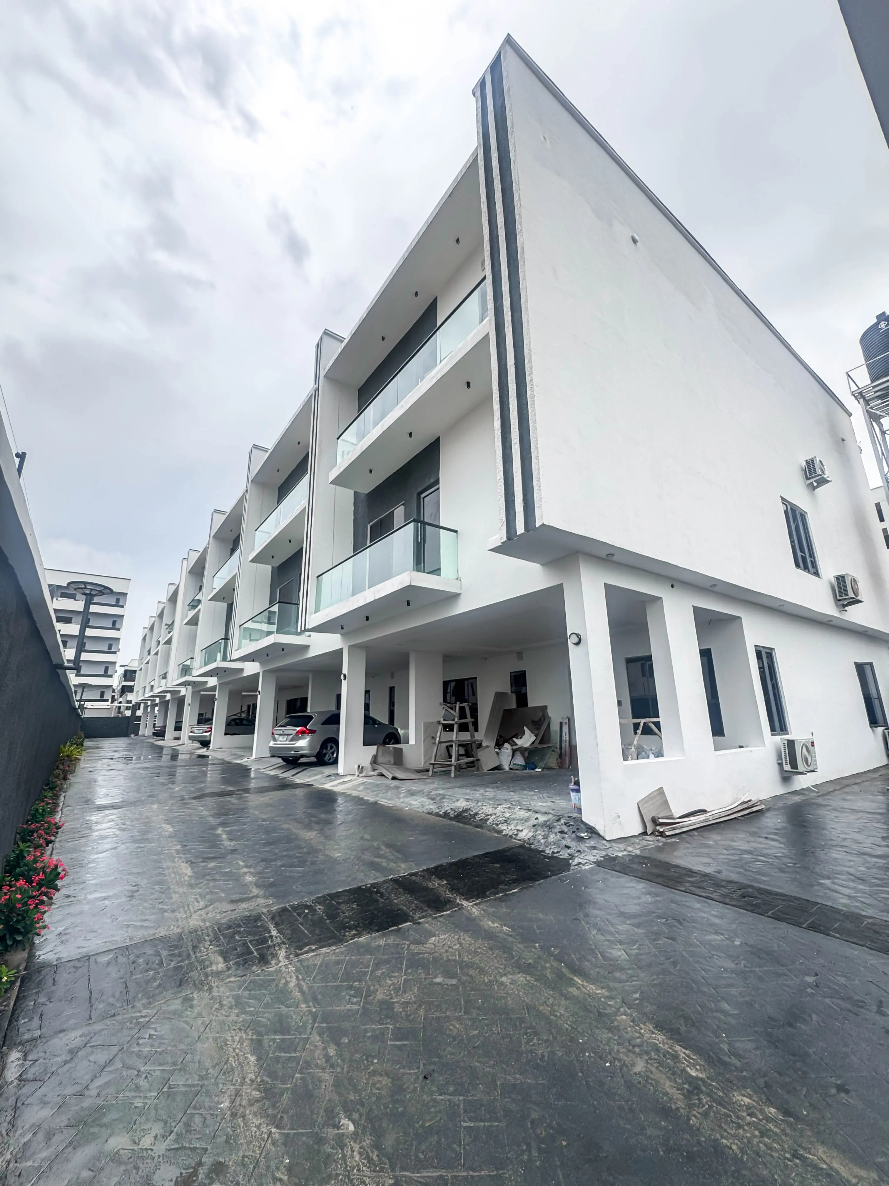 4 bedroom terrace duplex with BQ