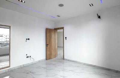 2 bedroom apartment with BQ suitable for AirBnB