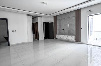 5 bedroom fully detached duplex with swimming pool
