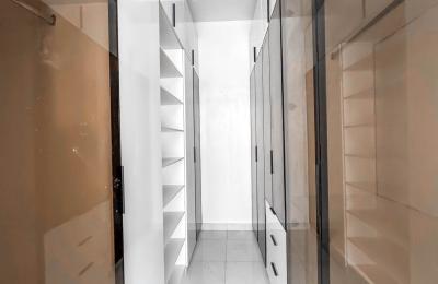 5 bedroom fully detached duplex with swimming pool