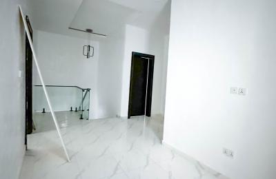 4 bedroom semi detached duplex