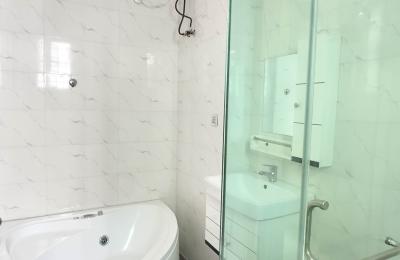 4 bedroom fully detached duplex