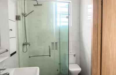 4 bedroom fully detached duplex